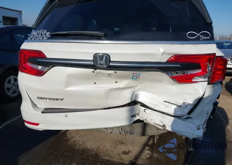 2021 Honda Odyssey Touring из США, поврежденный, VIN 5FNRL6H88MB032150